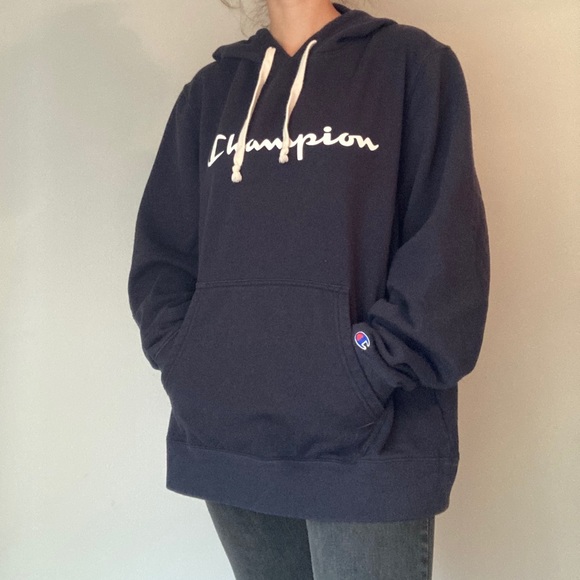 hoodie with thick strings